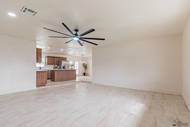 912 Palmcroft Dr, Yuma, AZ 85364