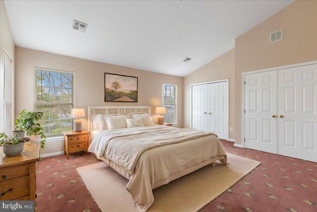 1 STONEHEDGE DRIVE, East Windsor, NJ 08520