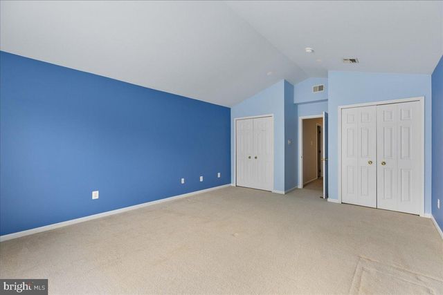 1 STONEHEDGE DRIVE, East Windsor, NJ 08520