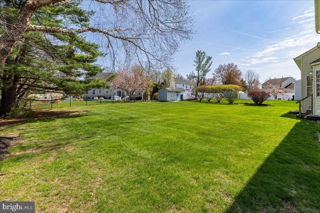 1 STONEHEDGE DRIVE, East Windsor, NJ 08520