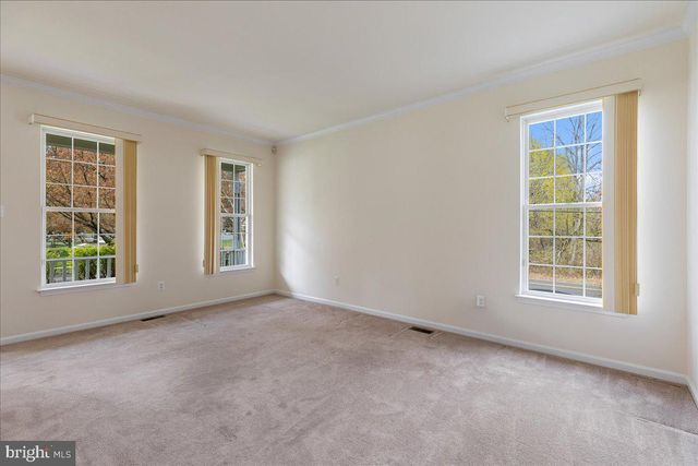 1 STONEHEDGE DRIVE, East Windsor, NJ 08520