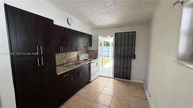 2230 Service Rd, Opa-locka, FL 33054
