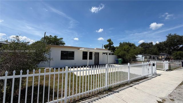 2230 Service Rd, Opa-locka, FL 33054