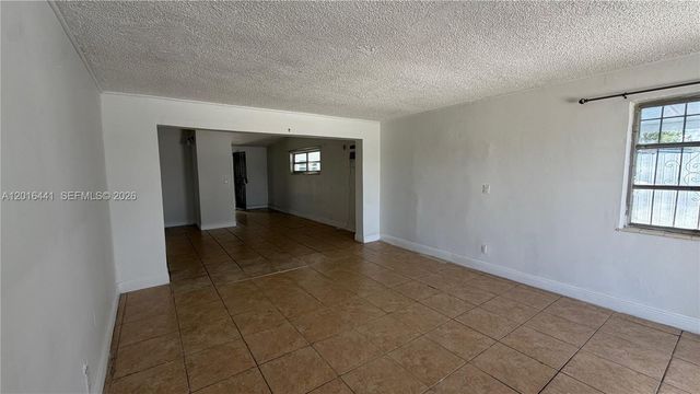 2230 Service Rd, Opa-locka, FL 33054