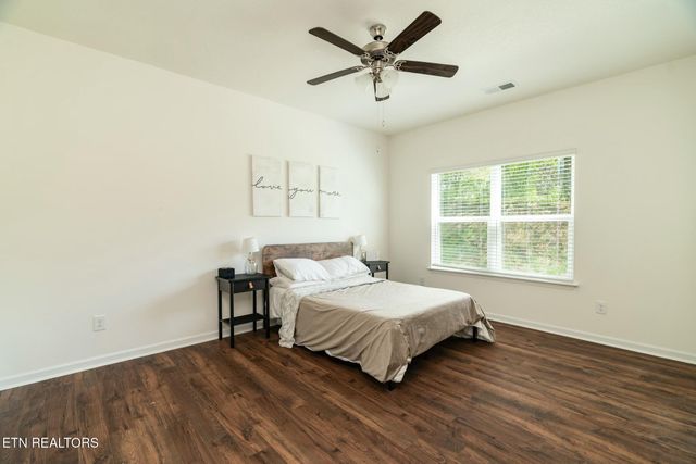 1133 Beacon Rd, Sevierville, TN 37876