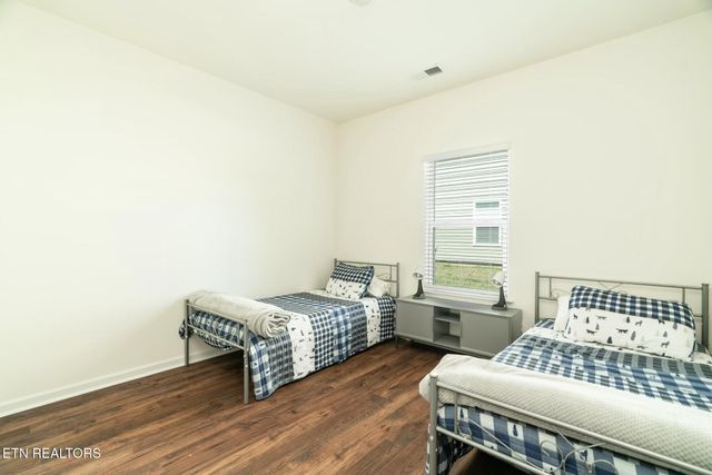 1133 Beacon Rd, Sevierville, TN 37876