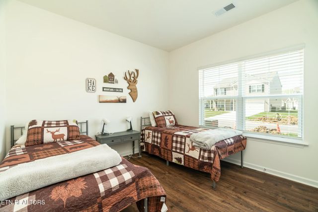 1133 Beacon Rd, Sevierville, TN 37876