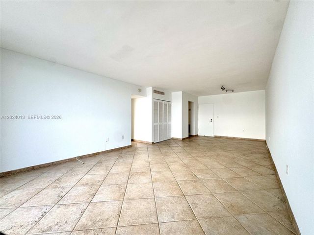 800 West Ave 823, Miami Beach, FL 33139