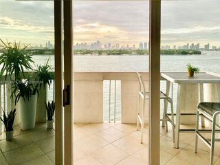 800 West Ave 823, Miami Beach, FL 33139