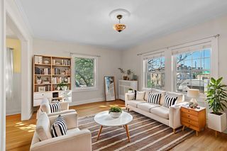 2739 Girard Avenue S 202, Minneapolis, MN 55408