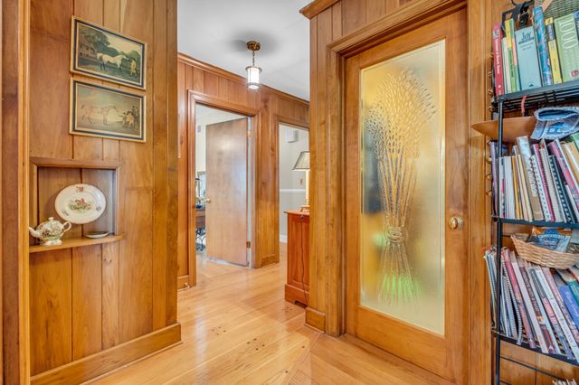 125 Castle Heights Ave, Lebanon, TN 37087