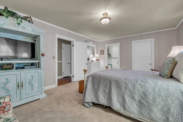 125 Castle Heights Ave, Lebanon, TN 37087