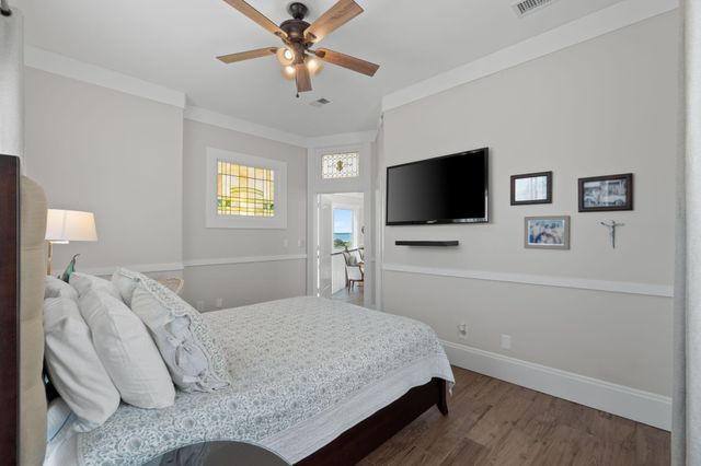 7303 Spinnaker Court, Navarre, FL 32566