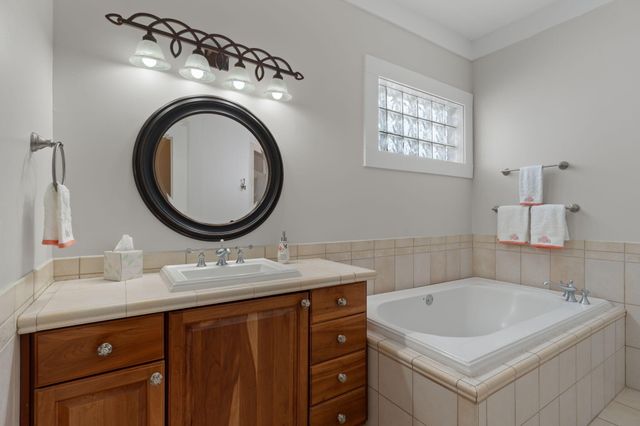 7303 Spinnaker Court, Navarre, FL 32566