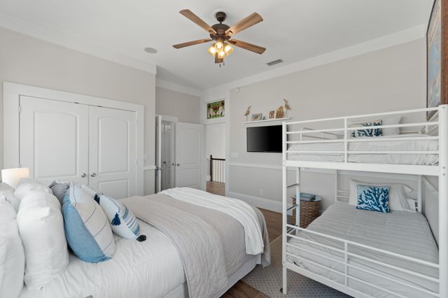 7303 Spinnaker Court, Navarre, FL 32566