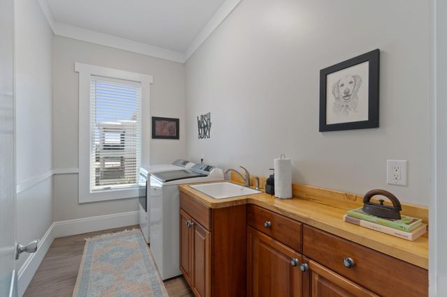 7303 Spinnaker Court, Navarre, FL 32566