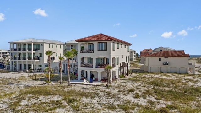 7303 Spinnaker Court, Navarre, FL 32566