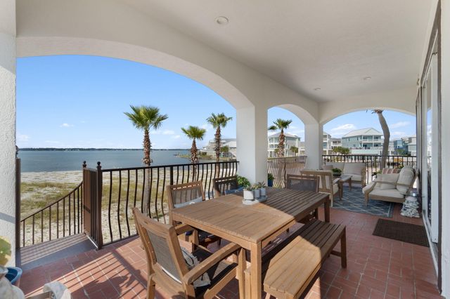 7303 Spinnaker Court, Navarre, FL 32566