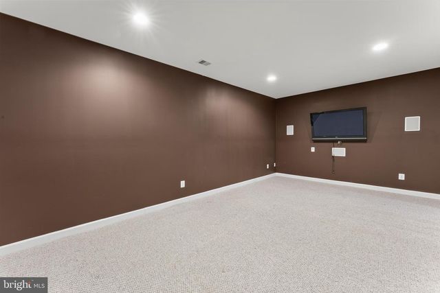 2024 PORT POTOMAC AVE, Woodbridge, VA 22191