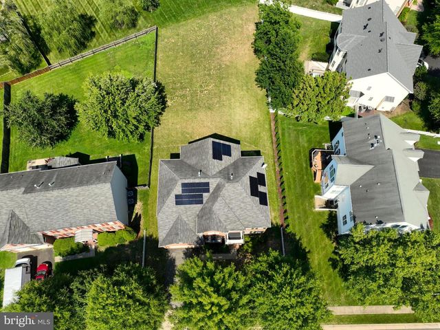2024 PORT POTOMAC AVE, Woodbridge, VA 22191