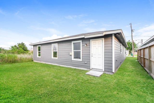 9721 Stedman Street, Houston, TX 77029