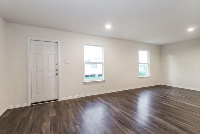 9721 Stedman Street, Houston, TX 77029