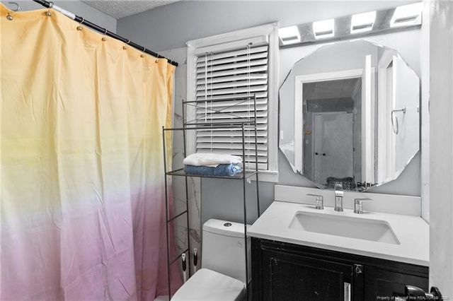 306 W 33rd Street W, Lumberton, NC 28358