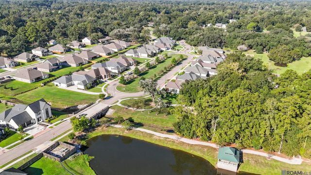 12734 Solemn Oaks Ave, Baton Rouge, LA 70818