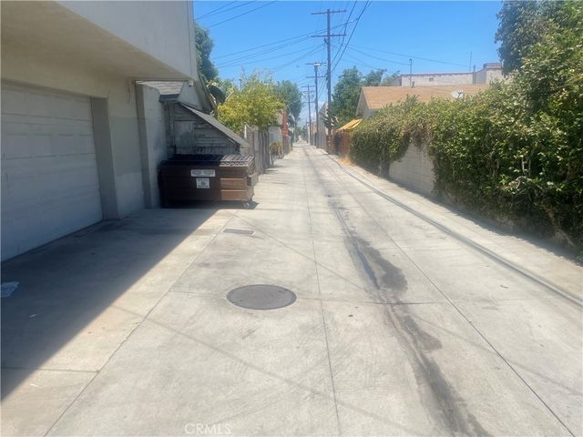 6510 Mabrisa Ave B, Huntington Park, CA 90255