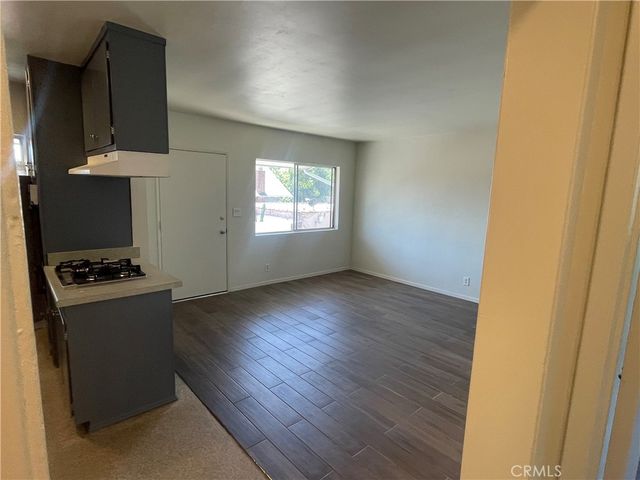 6510 Mabrisa Ave B, Huntington Park, CA 90255