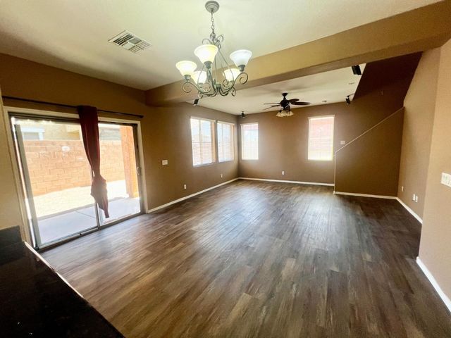 879 E Stottler Drive, Gilbert, AZ 85296