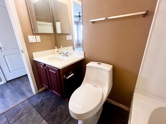 879 E Stottler Drive, Gilbert, AZ 85296