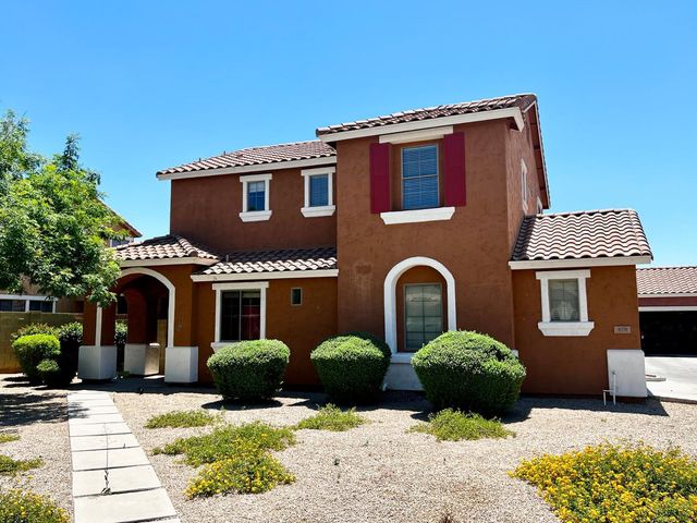 879 E Stottler Drive, Gilbert, AZ 85296