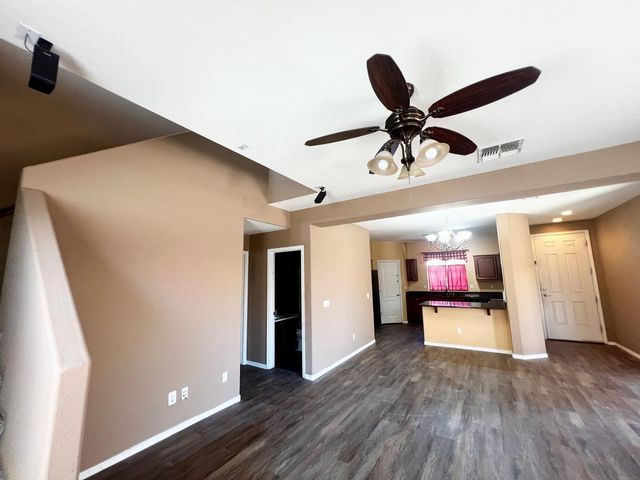 879 E Stottler Drive, Gilbert, AZ 85296