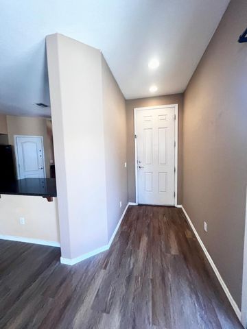 879 E Stottler Drive, Gilbert, AZ 85296