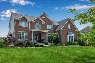 5657 Glen Iris Drive, Clarence, NY 14032