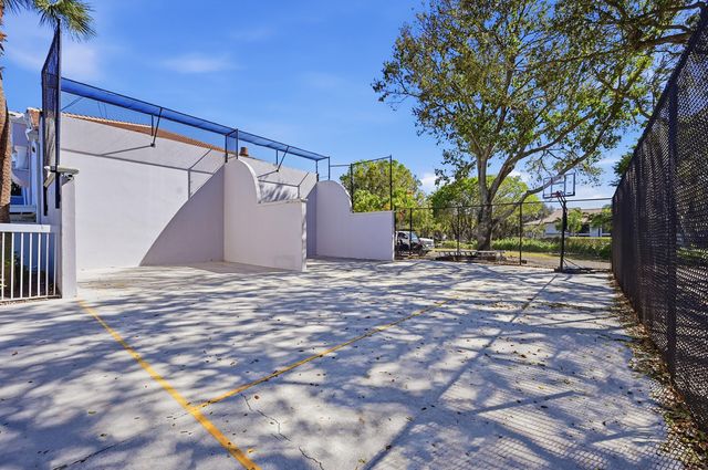 5395 Firenze Drive K, Boynton Beach, FL 33437