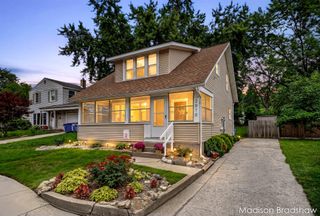 2070 Monroe Avenue Nw, City Of Grand Rapids, MI 49505