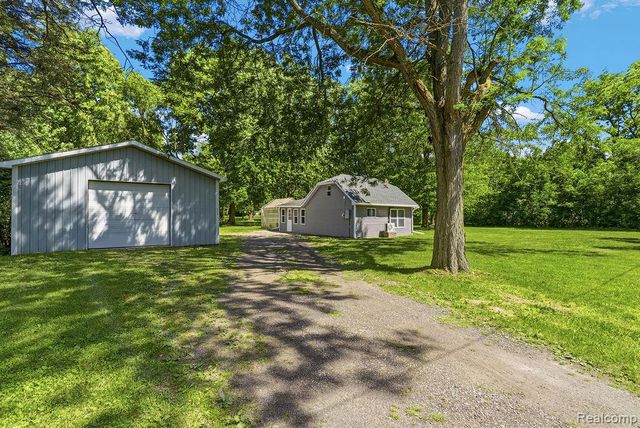 6256 Turner Road, Flushing Charter Township, MI 48433