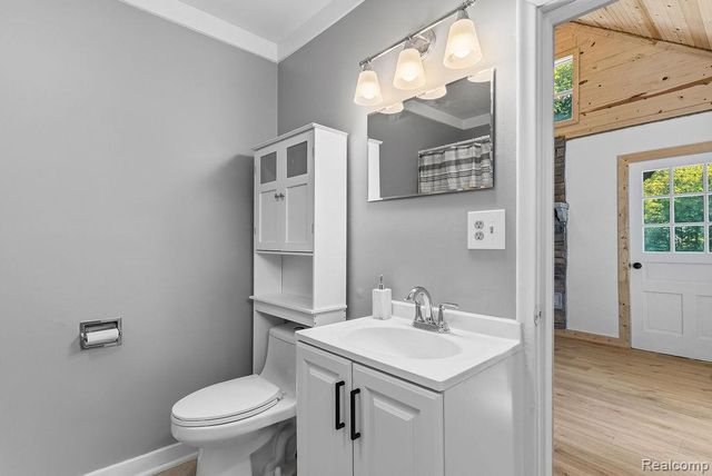 6256 Turner Road, Flushing Charter Township, MI 48433
