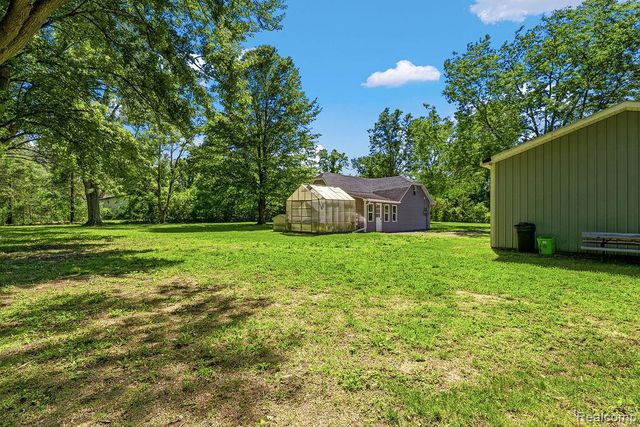 6256 Turner Road, Flushing Charter Township, MI 48433