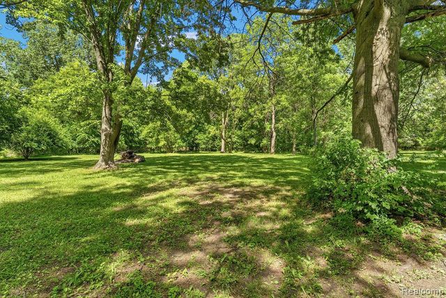 6256 Turner Road, Flushing Charter Township, MI 48433