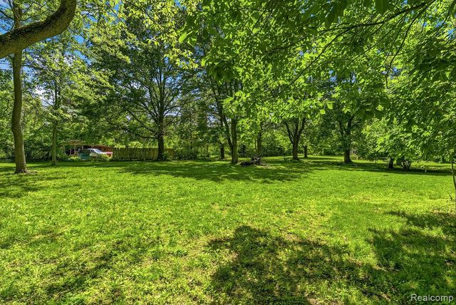 6256 Turner Road, Flushing Charter Township, MI 48433