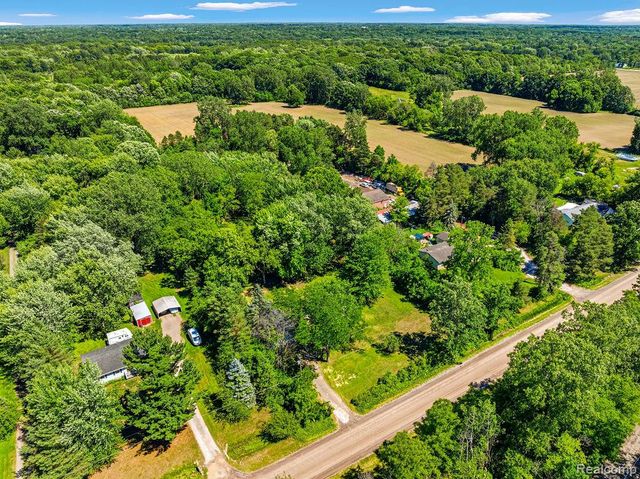 6256 Turner Road, Flushing Charter Township, MI 48433