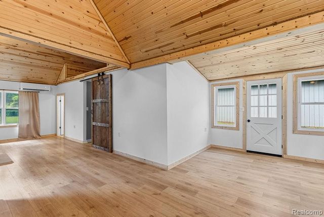 6256 Turner Road, Flushing Charter Township, MI 48433