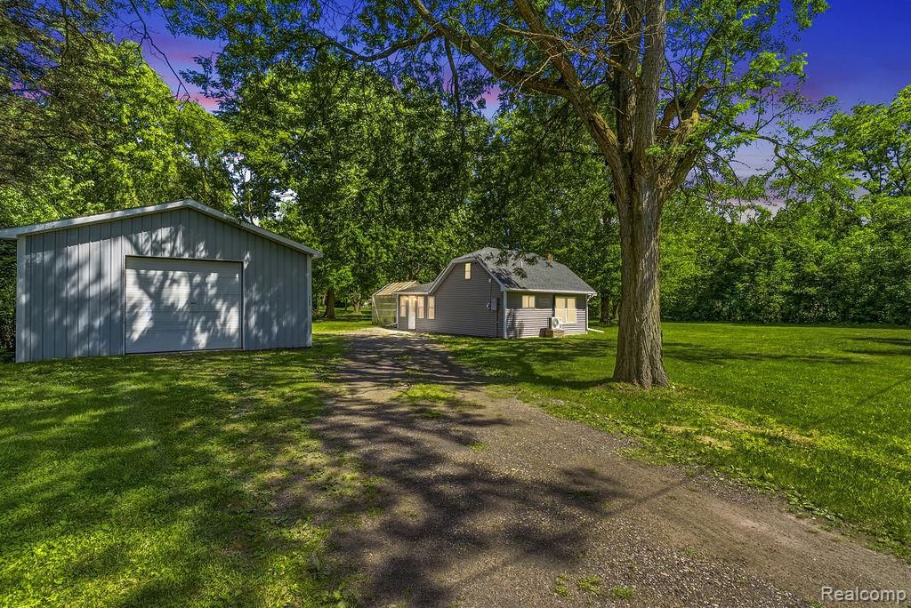 6256 Turner Road, Flushing Charter Township, MI 48433