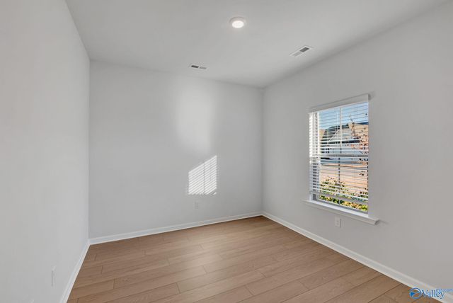 12414 Whitcomb Circle, Athens, AL 35613