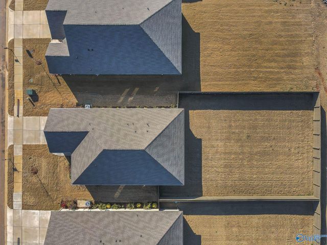 12414 Whitcomb Circle, Athens, AL 35613