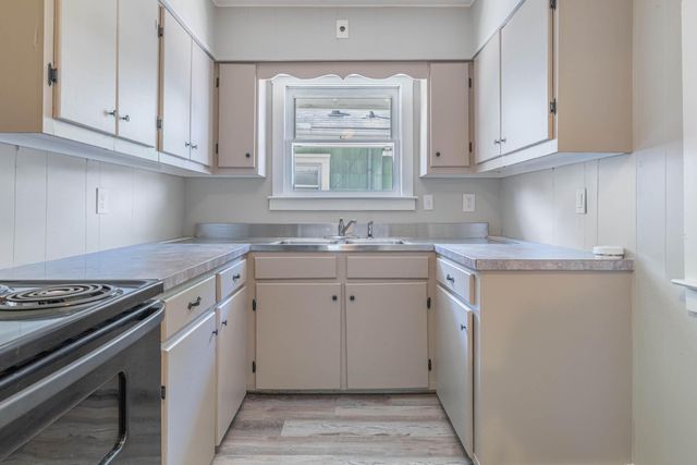 2118 Hillside Avenue, Springfield, OH 45503