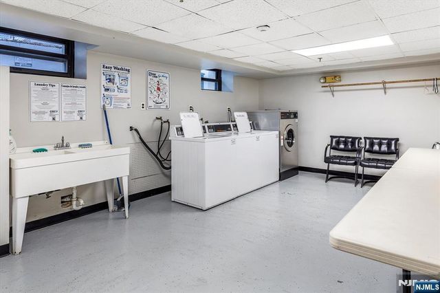 130 Orient Way 4H, Rutherford, NJ 07070